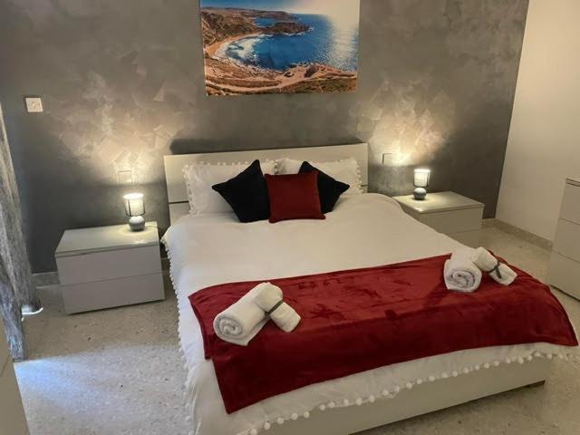 Spacious 3 Bedroom Apartment In The Heart Of St Julians Saint Julian's Bagian luar foto