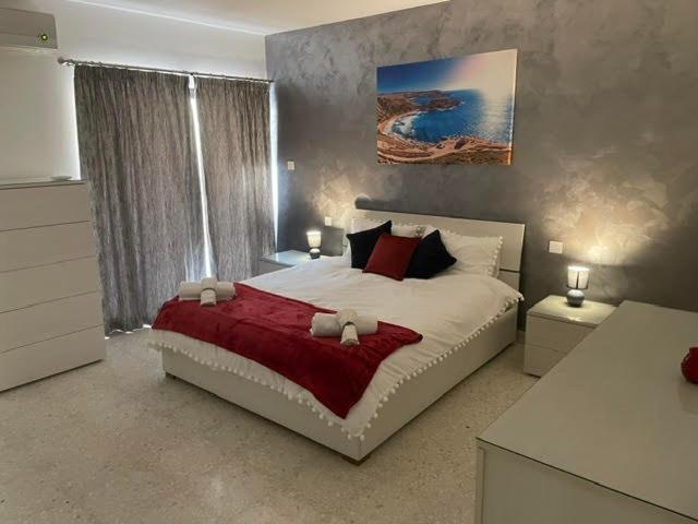 Spacious 3 Bedroom Apartment In The Heart Of St Julians Saint Julian's Bagian luar foto